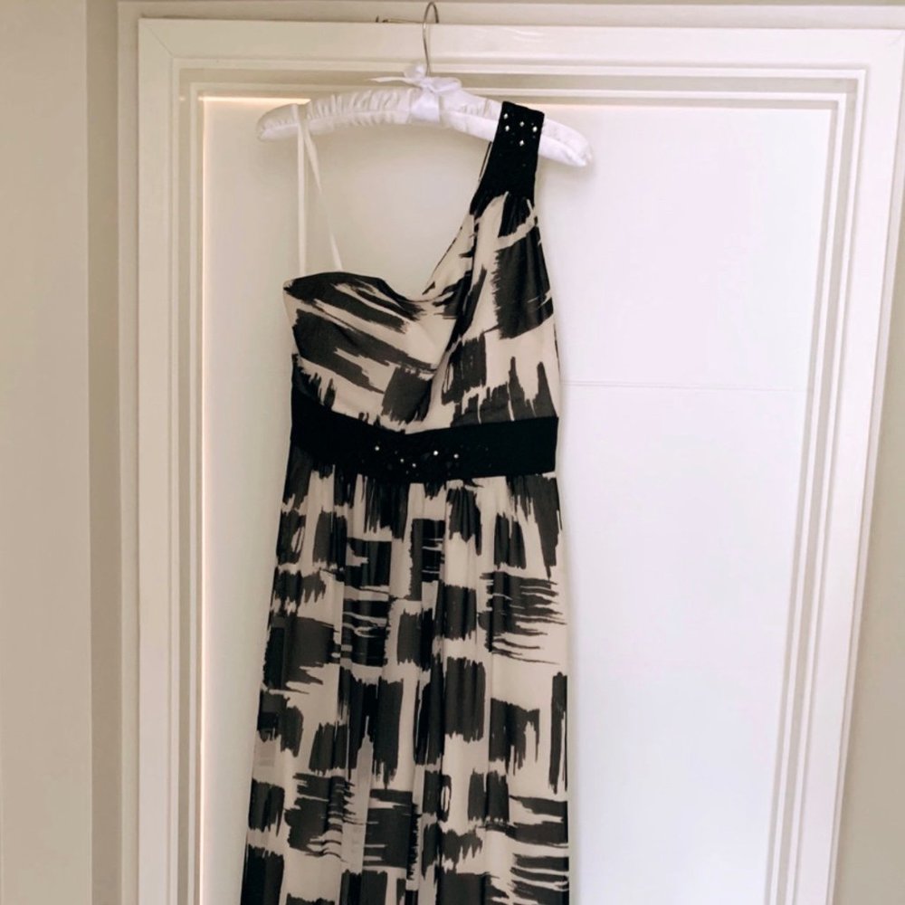 Max & Cleo Full Length One Shoulder Gown